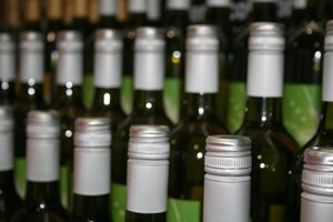 Tìm Hiểu Về Hệ Thống Phân Loại Của Rượu Vang Ý!